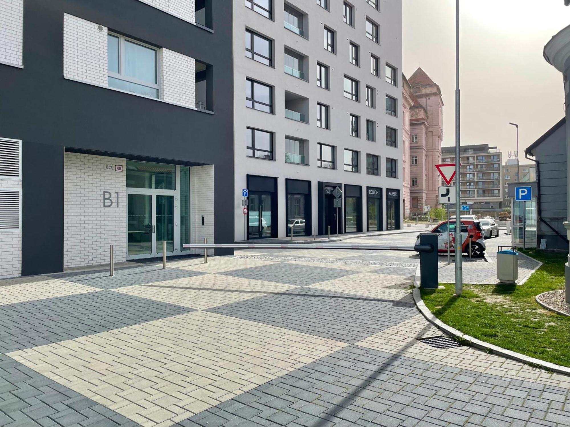 Kamzik Apartman Pozsony Kültér fotó